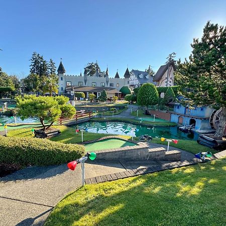 Coast Parksville Hotel Екстериор снимка