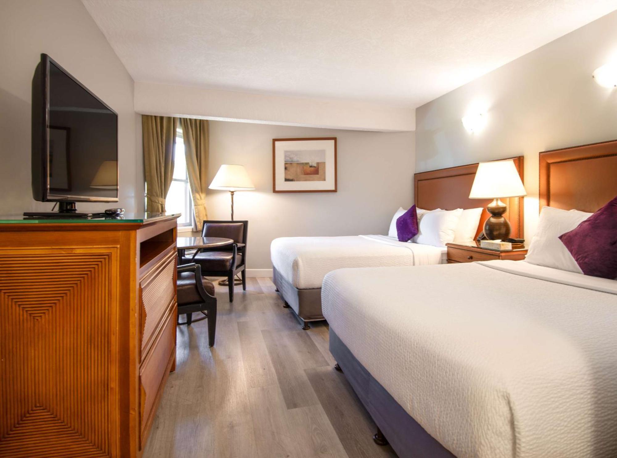 Coast Parksville Hotel Екстериор снимка