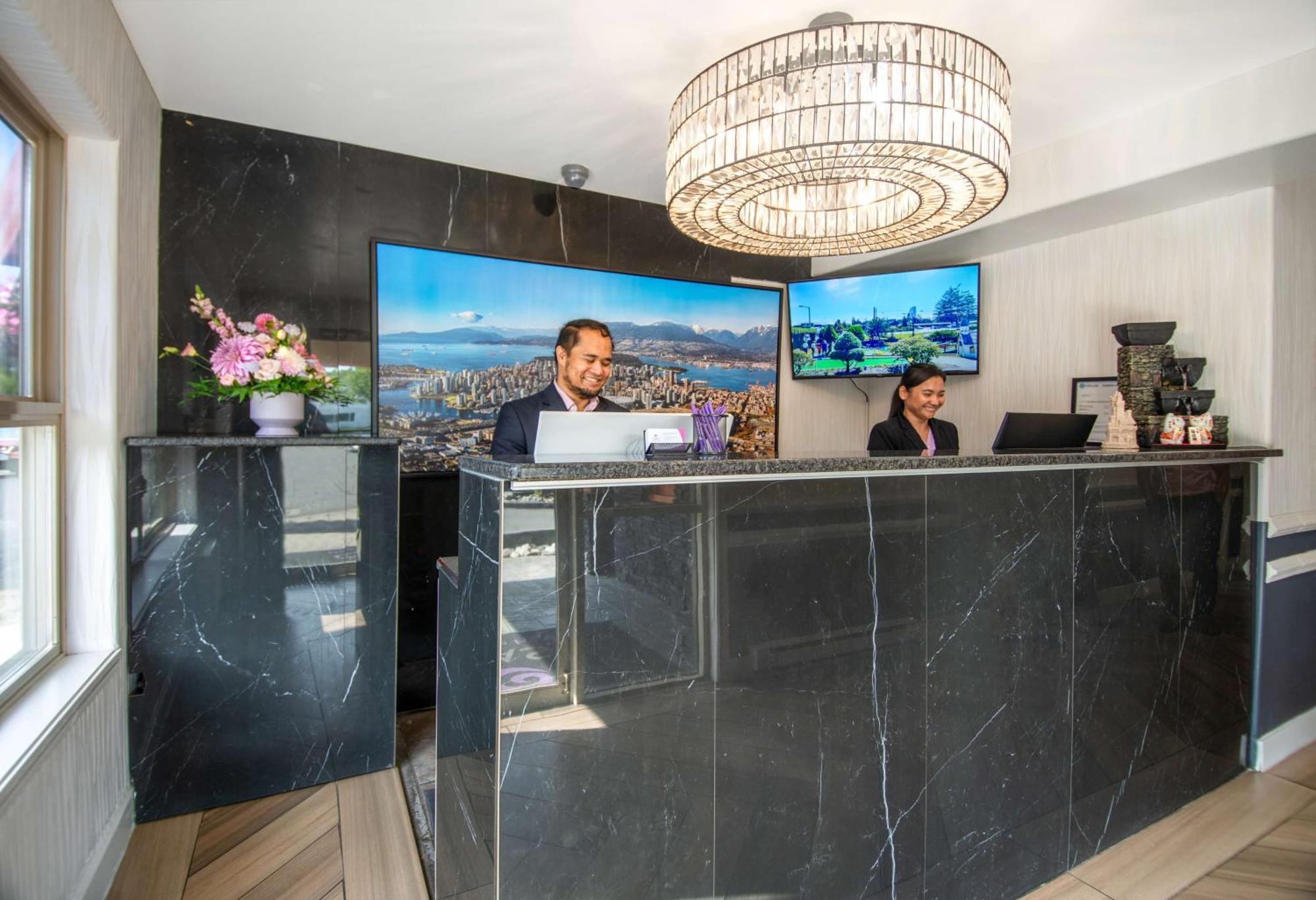 Coast Parksville Hotel Екстериор снимка